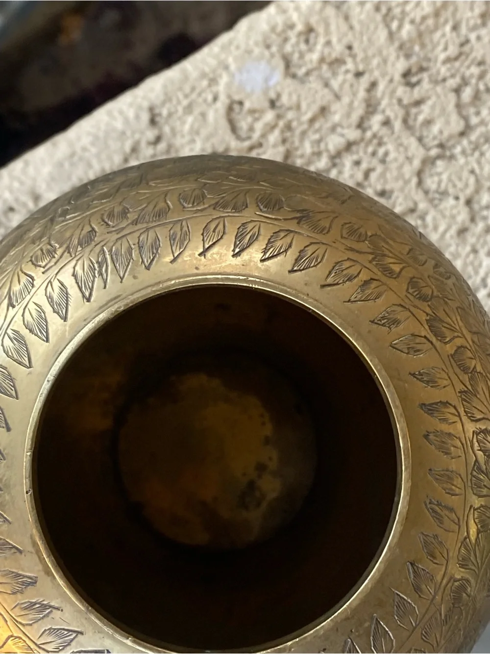 Vintage Brass Indian India Urn Ginger Jar & Lid 9”H Etched Ornate Intricate Vase